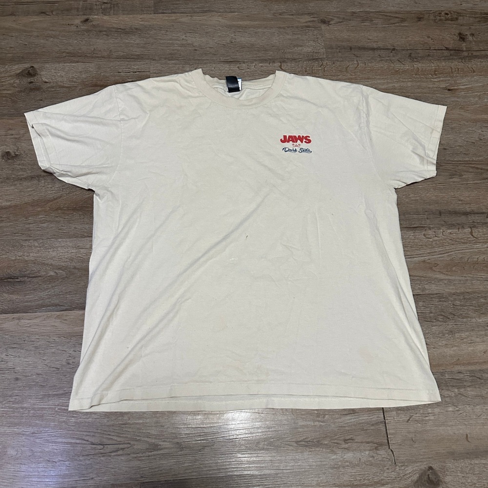 Dark Seas Jaws Mans Deepest Fear Graphic T-Shirt Mens XL Cream Off-White‎ Cotton